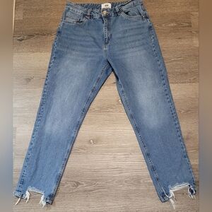 Refuge Denim Mom Jeans Straight Leg Raw Hem Size 9